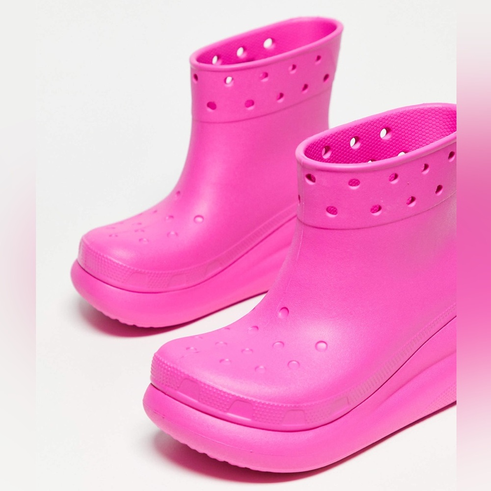 NEW CROCS Gender Inclusive Crush Waterproof Platform Boot M-7 W-9 - Picture 4 of 8